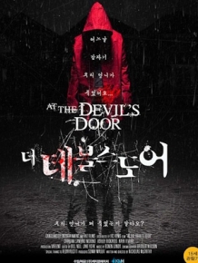 더 데블스 도어
